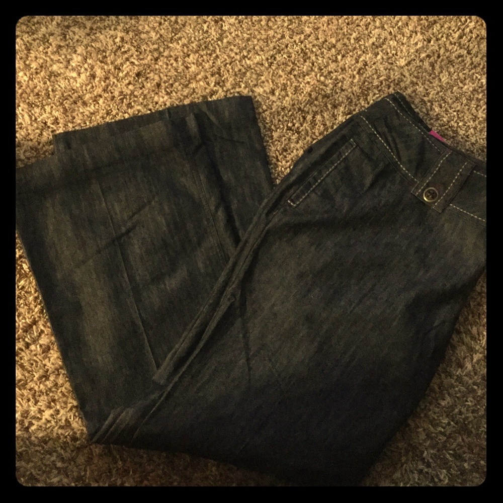 Jean with wide legs